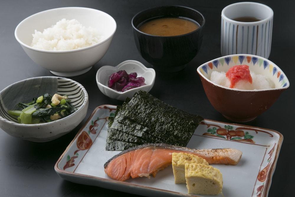 名古屋荣华盛顿广场酒店 酒店 3*